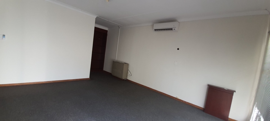 Commercial Property for Sale in Wilkoppies North West